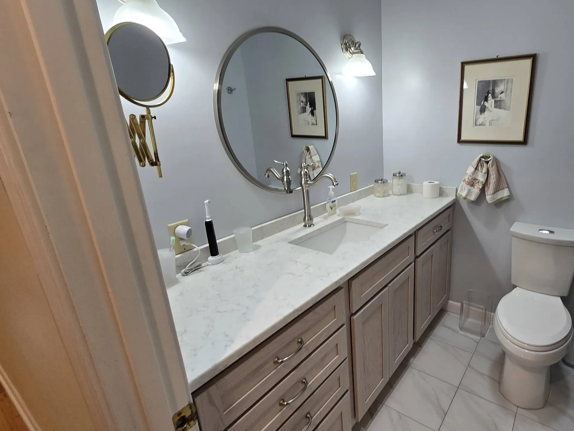 18 Jarvis Way Hartford VT 05059