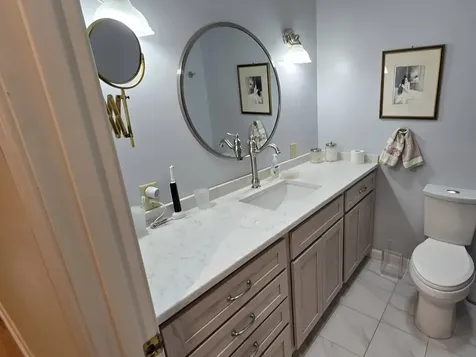 18 Jarvis Way Hartford VT 05059