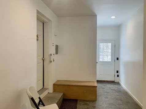 18 Jarvis Way Hartford VT 05059