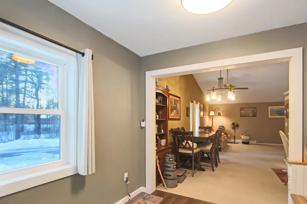 37 Saint Laurent Drive Hudson NH 03051