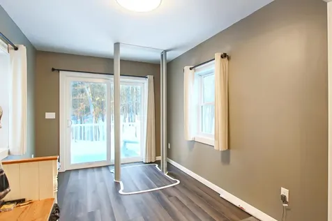 37 Saint Laurent Drive Hudson NH 03051