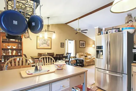 37 Saint Laurent Drive Hudson NH 03051