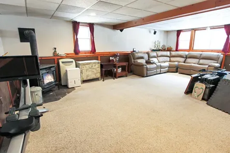 37 Saint Laurent Drive Hudson NH 03051