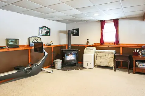 37 Saint Laurent Drive Hudson NH 03051