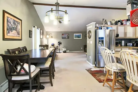 37 Saint Laurent Drive Hudson NH 03051