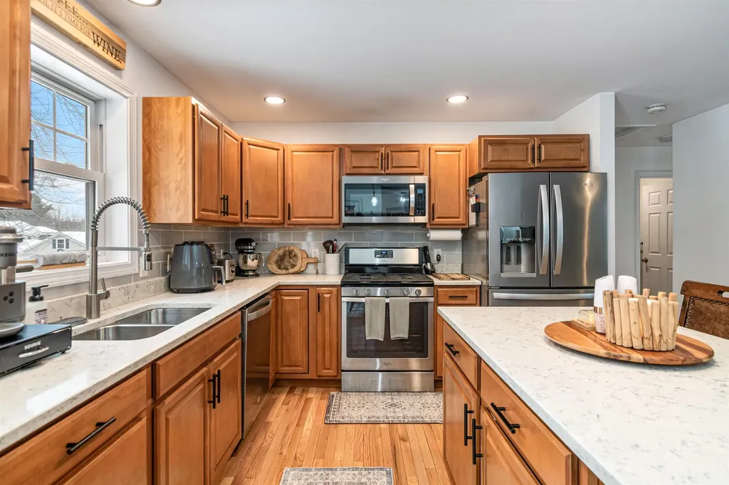 847 Nottingham Drive Georgia VT 05468