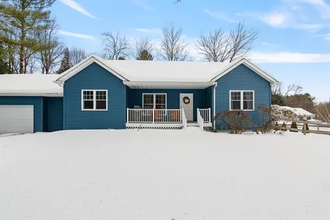 847 Nottingham Drive Georgia VT 05468