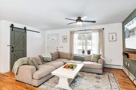 847 Nottingham Drive Georgia VT 05468