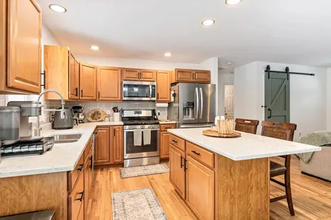 847 Nottingham Drive Georgia VT 05468