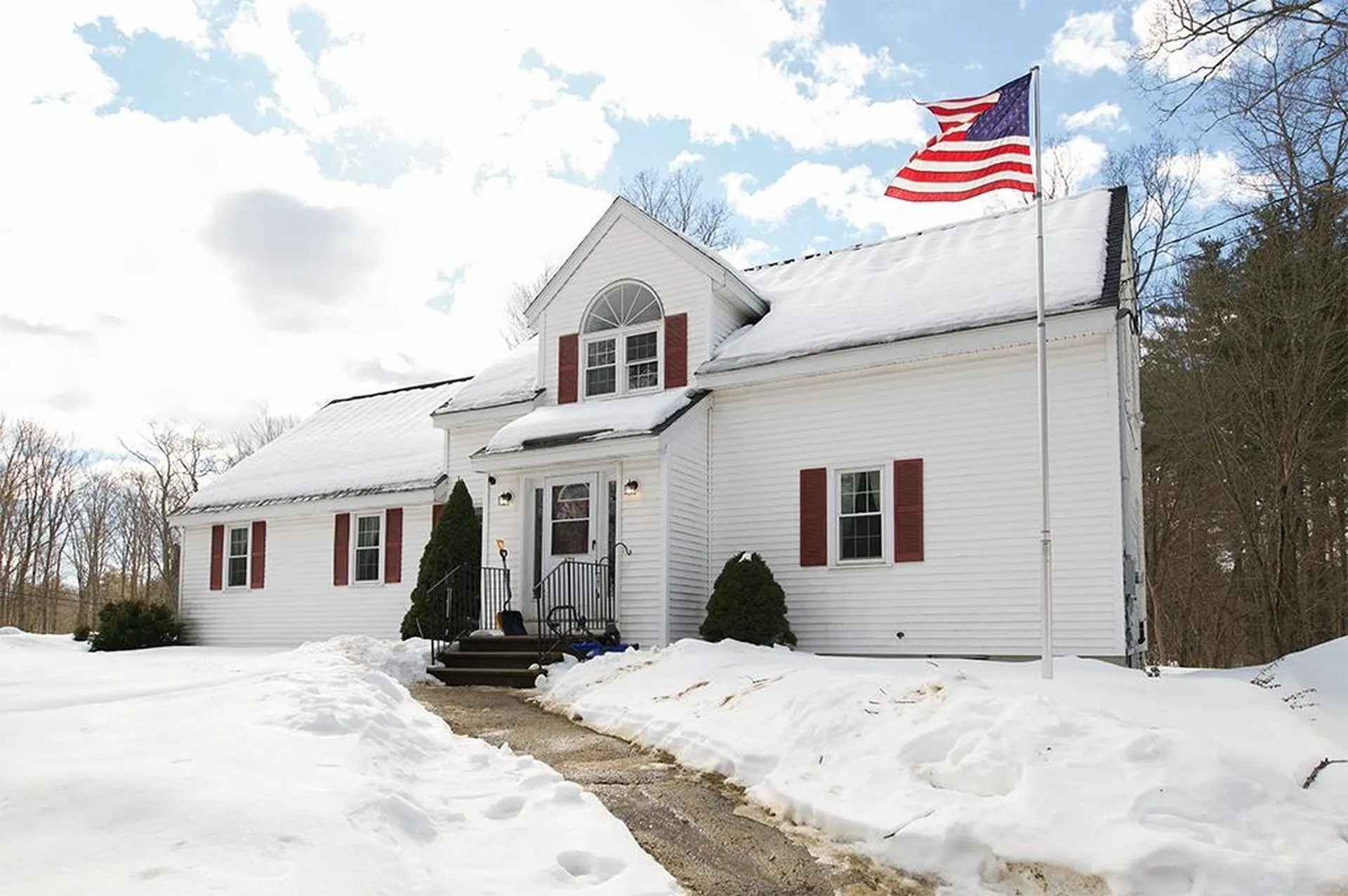 173 Lane Road Chester NH 03036
