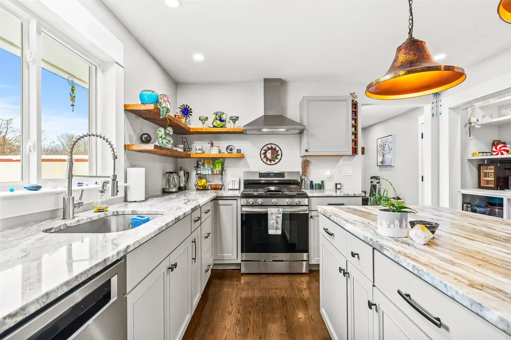 119 Langford Road Raymond NH 03077