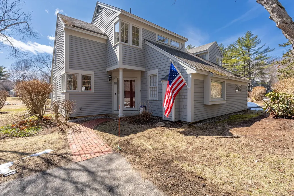 5 Golf View Laconia NH 03246