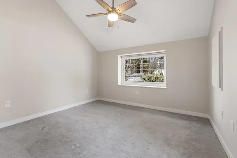 5 Golf View Laconia NH 03246