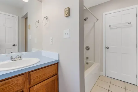 5 Golf View Laconia NH 03246