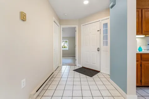 5 Golf View Laconia NH 03246