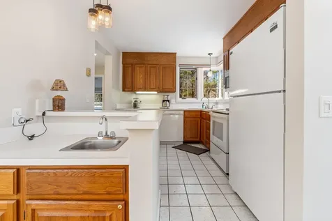 5 Golf View Laconia NH 03246