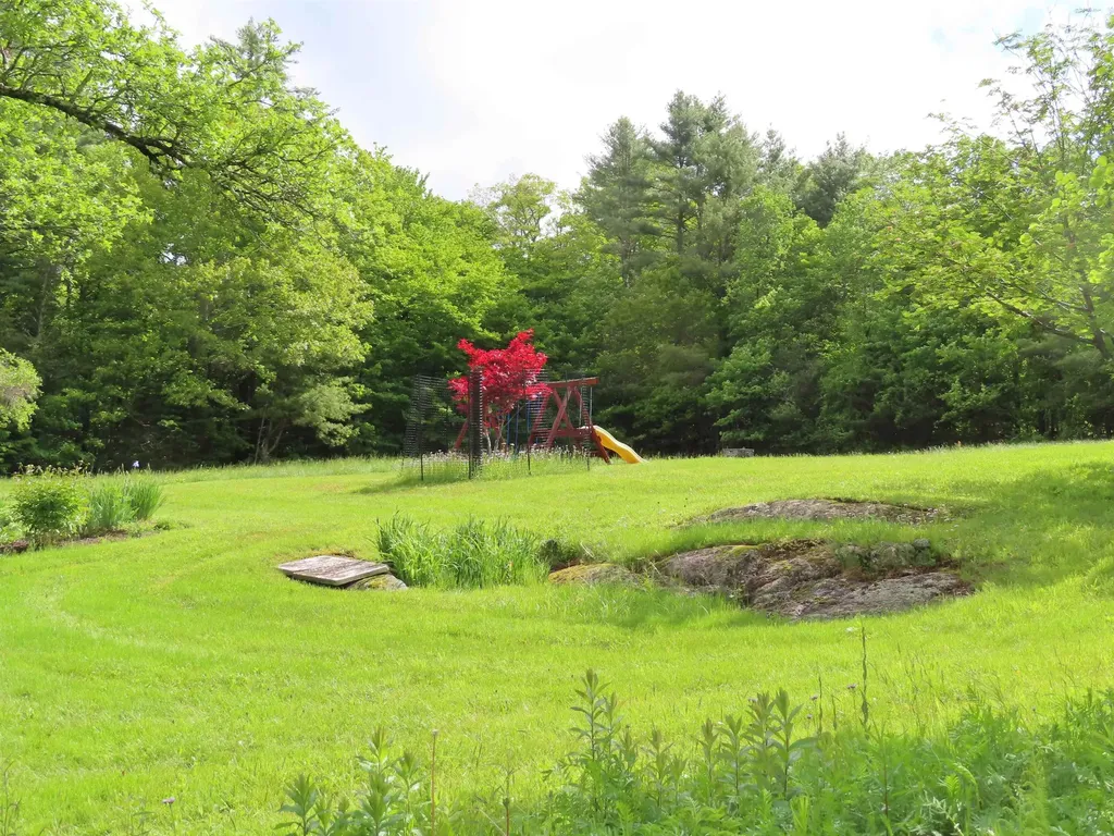 95 Apple Hill Road Sullivan NH 03445