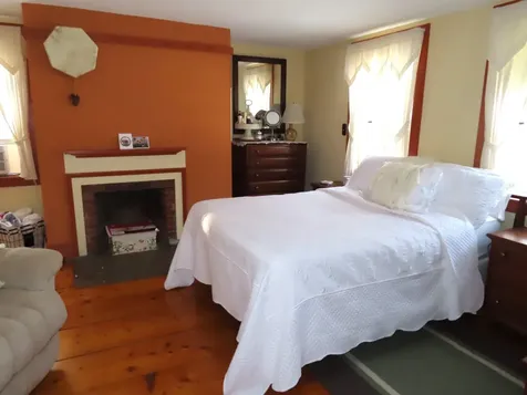 95 Apple Hill Road Sullivan NH 03445