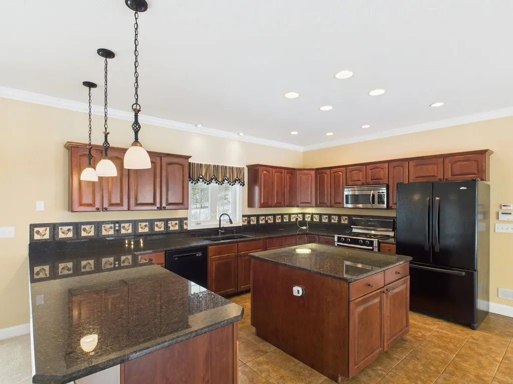 159 Carter Hill Road Concord NH 03303