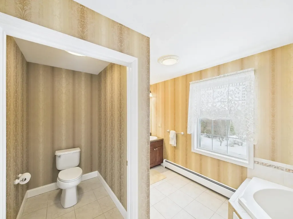 159 Carter Hill Road Concord NH 03303