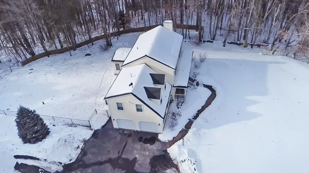 159 Carter Hill Road Concord NH 03303