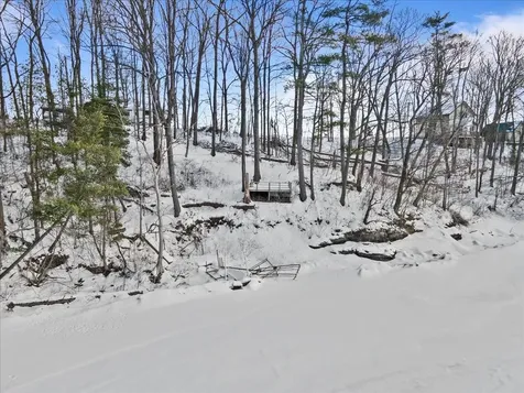 364 Delong Lane Shoreham VT 05770