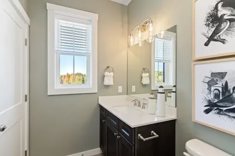 83 Eden Lane Williston VT 05495-9116