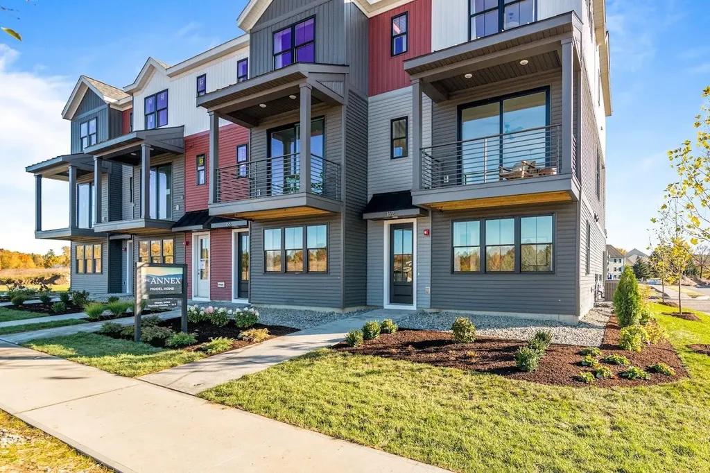 87 Eden Lane Williston VT 05495-9116