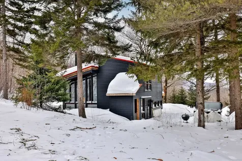 165 Upper Round Top Extension Plymouth VT 05056