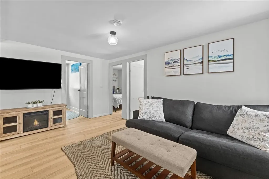 80 Pinecrest Drive Essex VT 05452