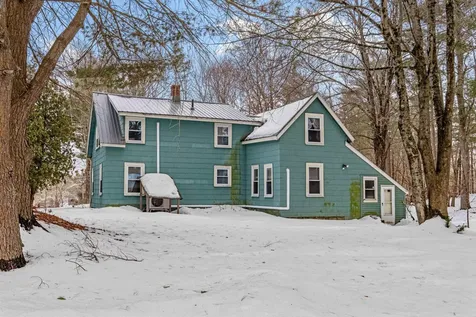 17 Forrest Street Plaistow NH 03865