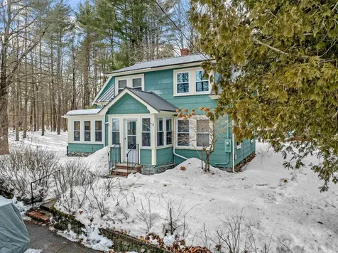 17 Forrest Street Plaistow NH 03865