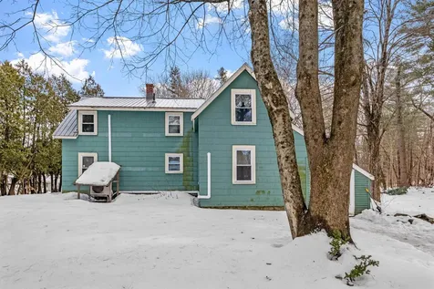 17 Forrest Street Plaistow NH 03865