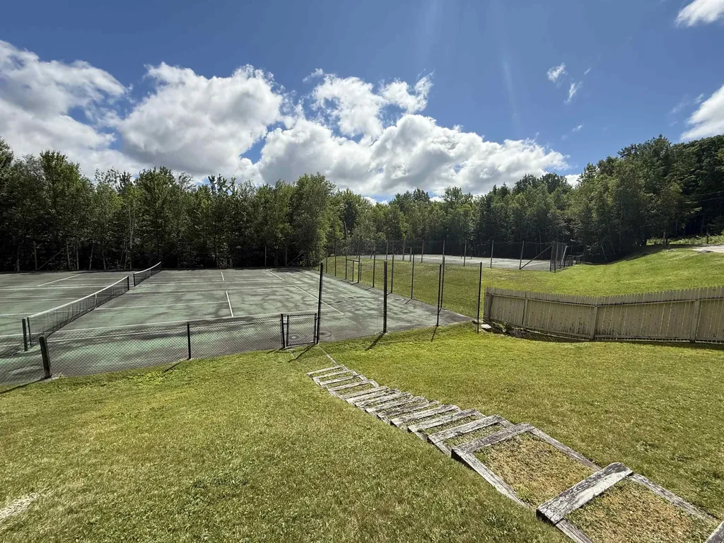 104 Spring Fling Road Warren VT 05674