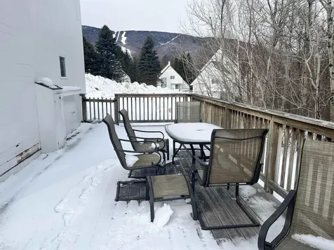 104 Spring Fling Road Warren VT 05674