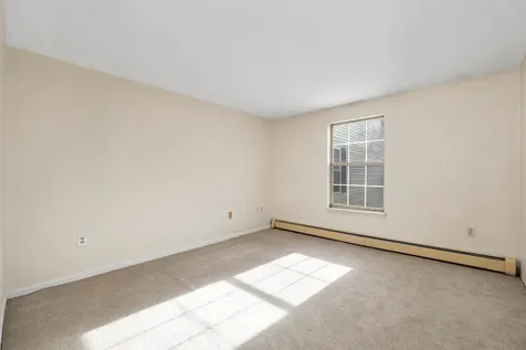 111 White Cedar Boulevard Portsmouth NH 03801
