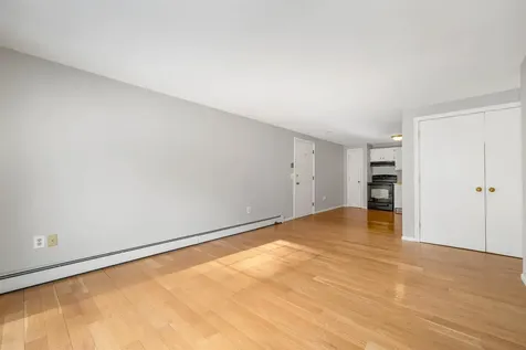 111 White Cedar Boulevard Portsmouth NH 03801