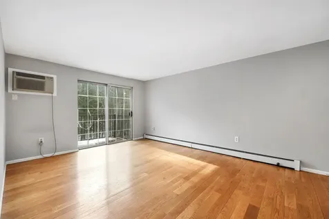 111 White Cedar Boulevard Portsmouth NH 03801