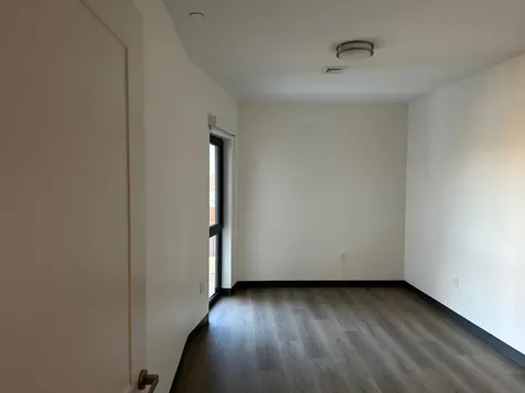 55 North Main Street Rochester NH 03867