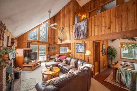 4 Breezy Way Dover VT 05356