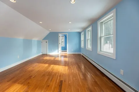 639 Baker Turn Road Hartford VT 05059-1486