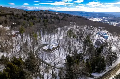 639 Baker Turn Road Hartford VT 05059-1486