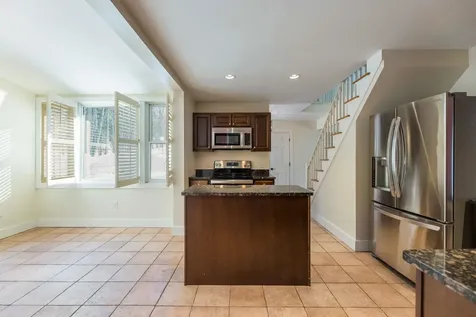 639 Baker Turn Road Hartford VT 05059-1486