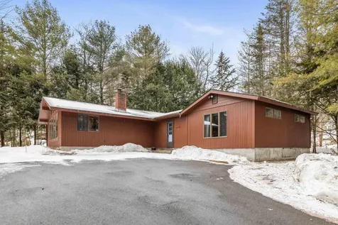 9 Mountain Acres Road Jamaica VT 05343