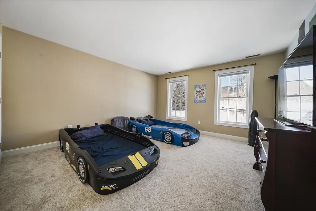 2 Purgatory Road Mont Vernon NH 03057