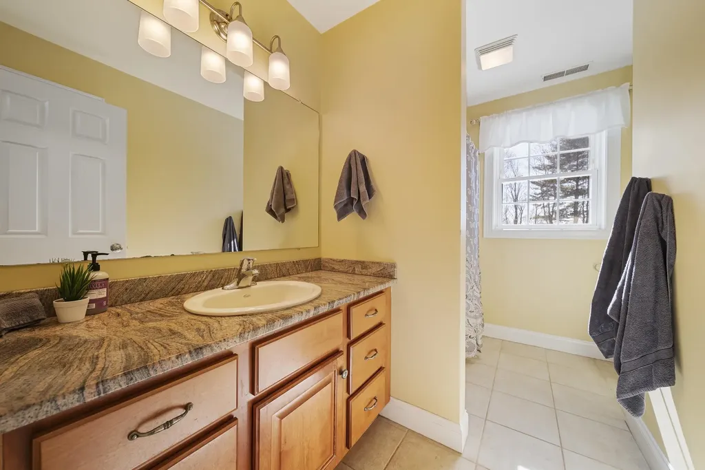 2 Purgatory Road Mont Vernon NH 03057