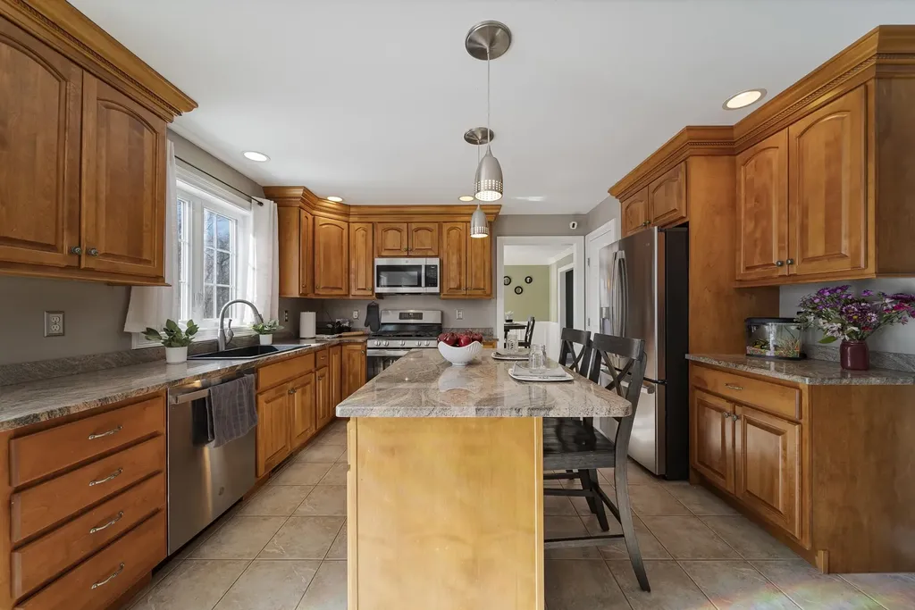 2 Purgatory Road Mont Vernon NH 03057