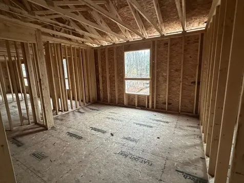 15 Tessa Court Essex VT 05452