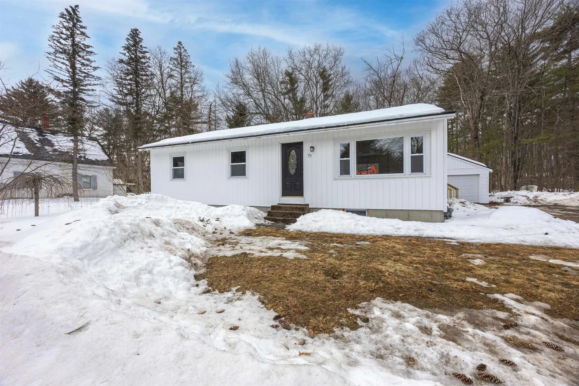 77 Village Street Concord NH 03303