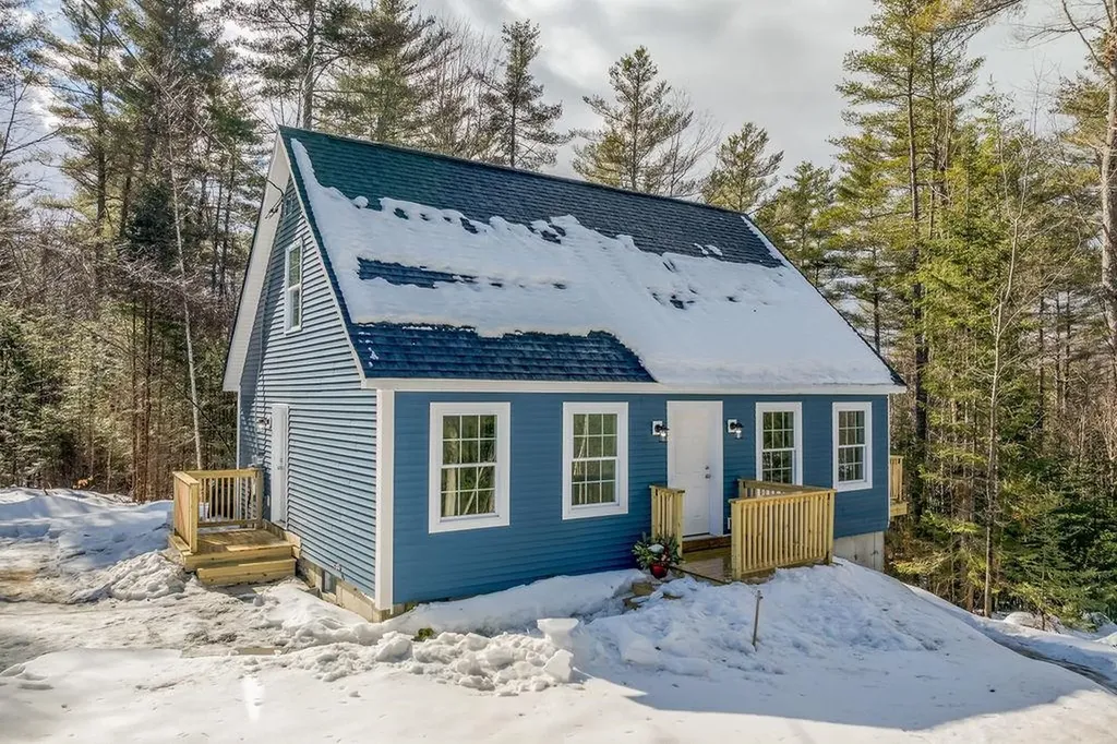Dove Lane Canaan NH 03741